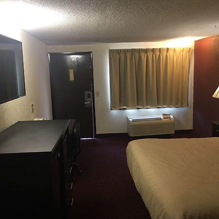 Super 9 Motel Troy Dış mekan fotoğraf